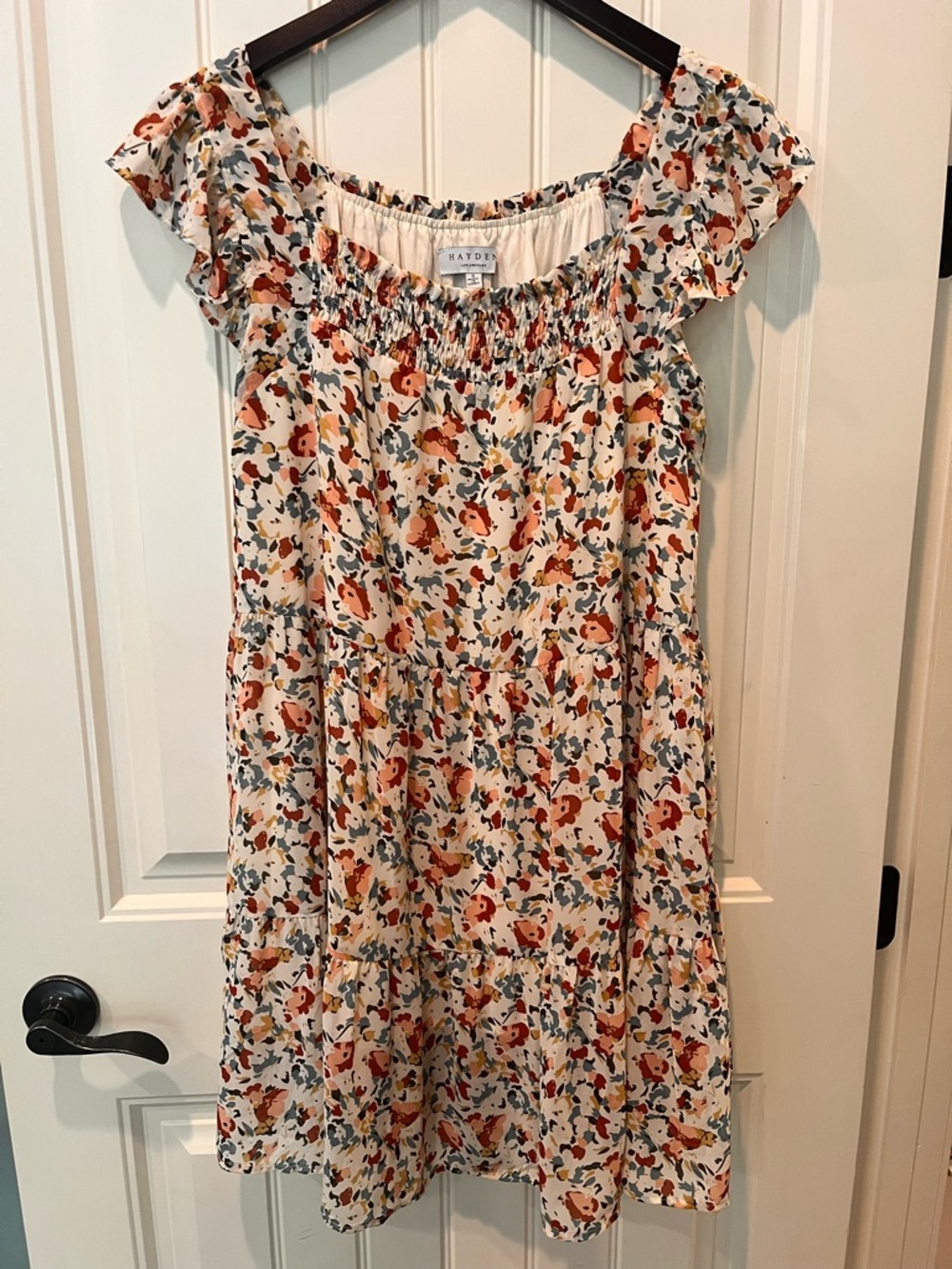 HAYDEN Small Spring Floral Smocked Dress LW Flowy Roomy Stretch Cottage Chic EUC